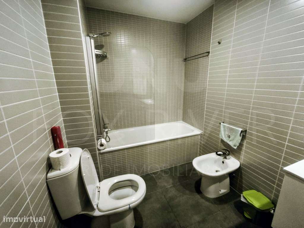 Apartamento T3 - Centro de Valença-15