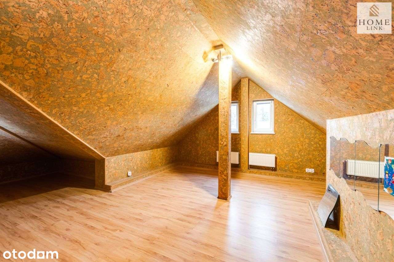 Mieszkanie dwupoziomowe z kominkiem!-11