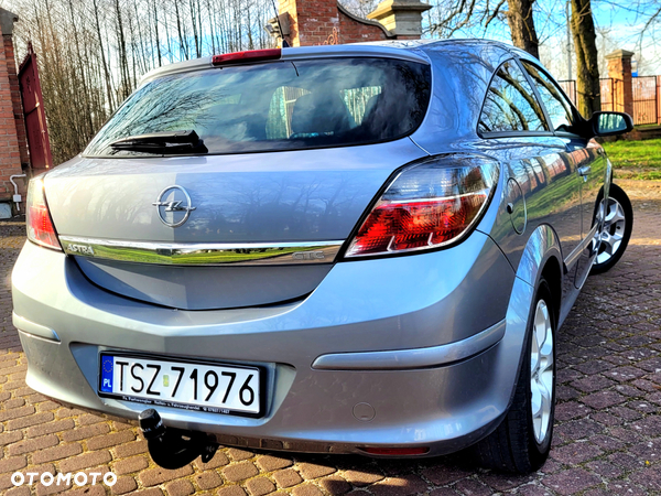Opel Astra III GTC 1.6 Sport - 18