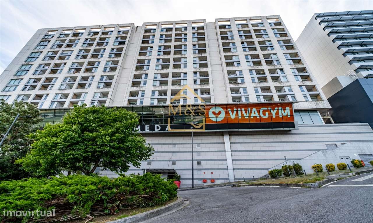 Apartamento T0 - Varanda, Garagem - Estádio Dragão - Antas - Porto-15