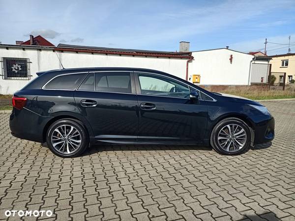 Toyota Avensis 2.0 D-4D Active Business - 18