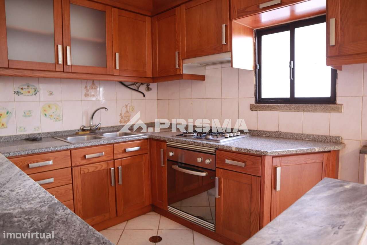 Moradia com espaço exterior para venda em Castelo Branco-5