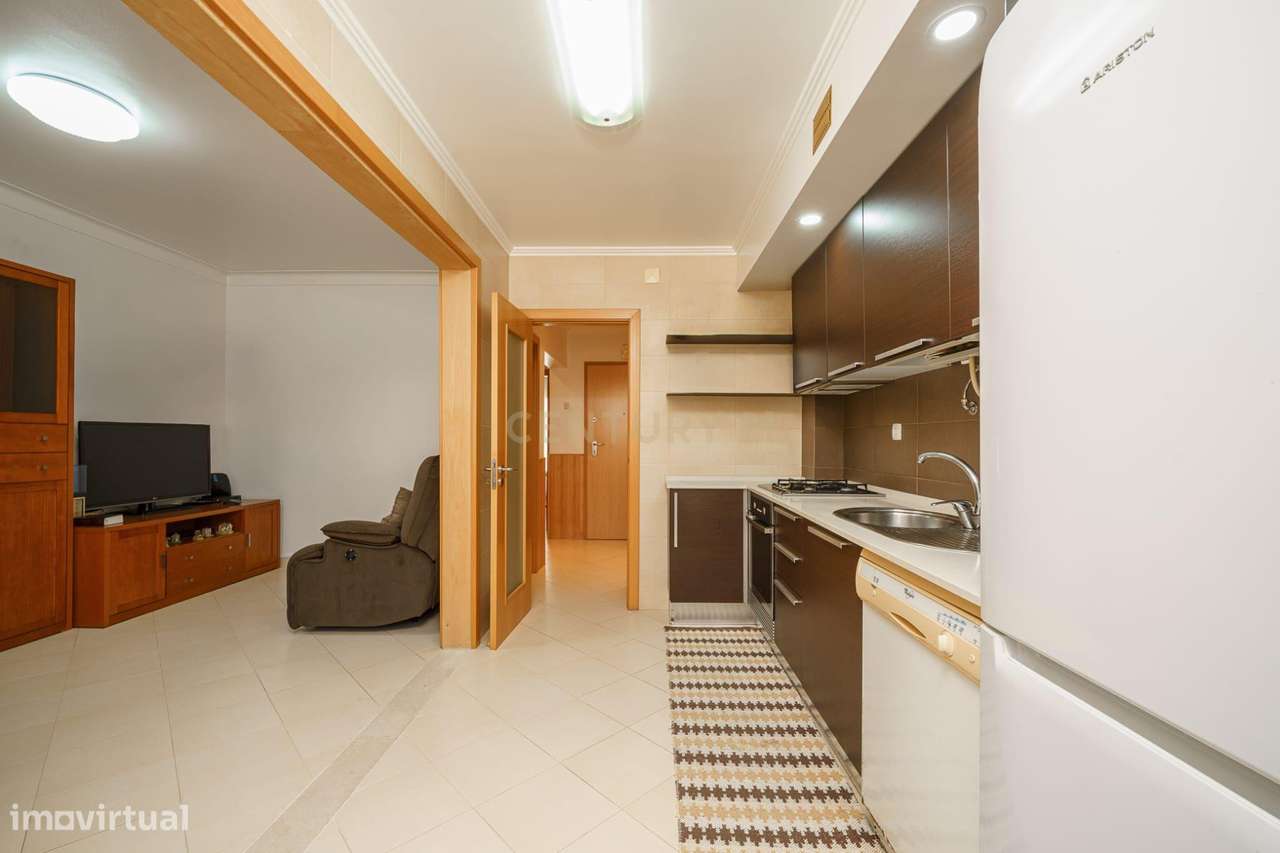 Moderno T3 em Setúbal, perto de todas as comodidades. - Grande imagem: 1/20