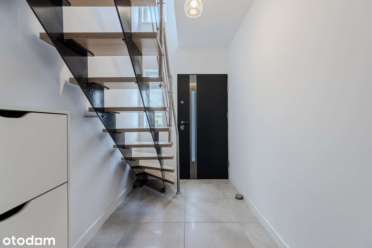 Wyjątkowy dom w "amerykańskiej" części Wrocławia. Bez prowizji!-11