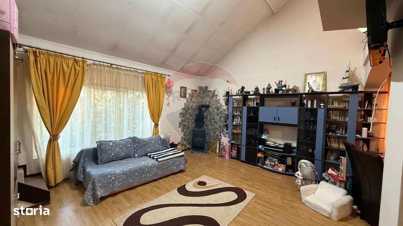 Casă / Vilă cu 5 camere - Imagine principală: 4/20