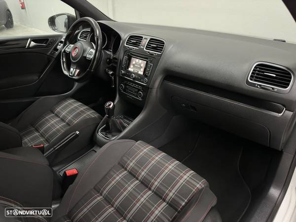 VW Golf 2.0 TSi GTI - 16