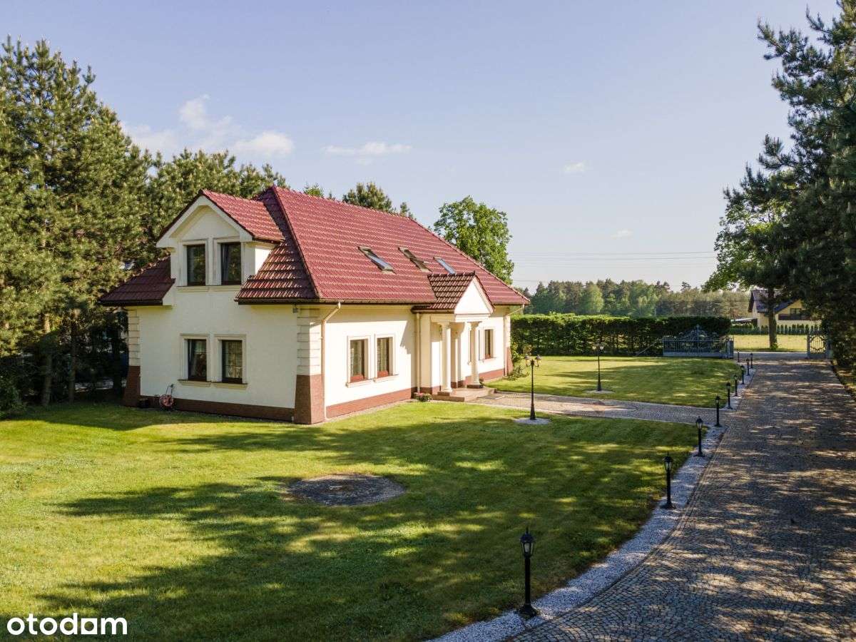 Dwór z duszą – unikatowy dom w stylu pałacowym - Pełny obrazek: 4/20