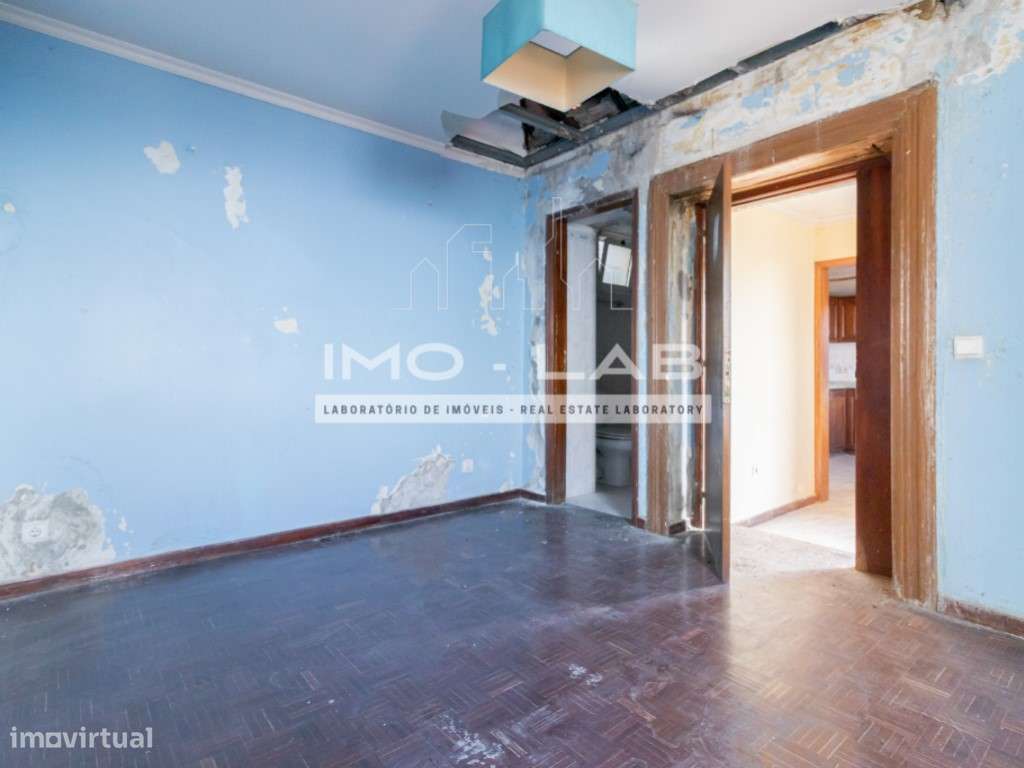 Moradia T2 - Ampla Garagem - Câmara de Lobos-37