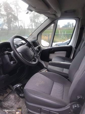 Peugeot Boxer Caixa 2.2 HDi 120 2011 - Para Peças - 6