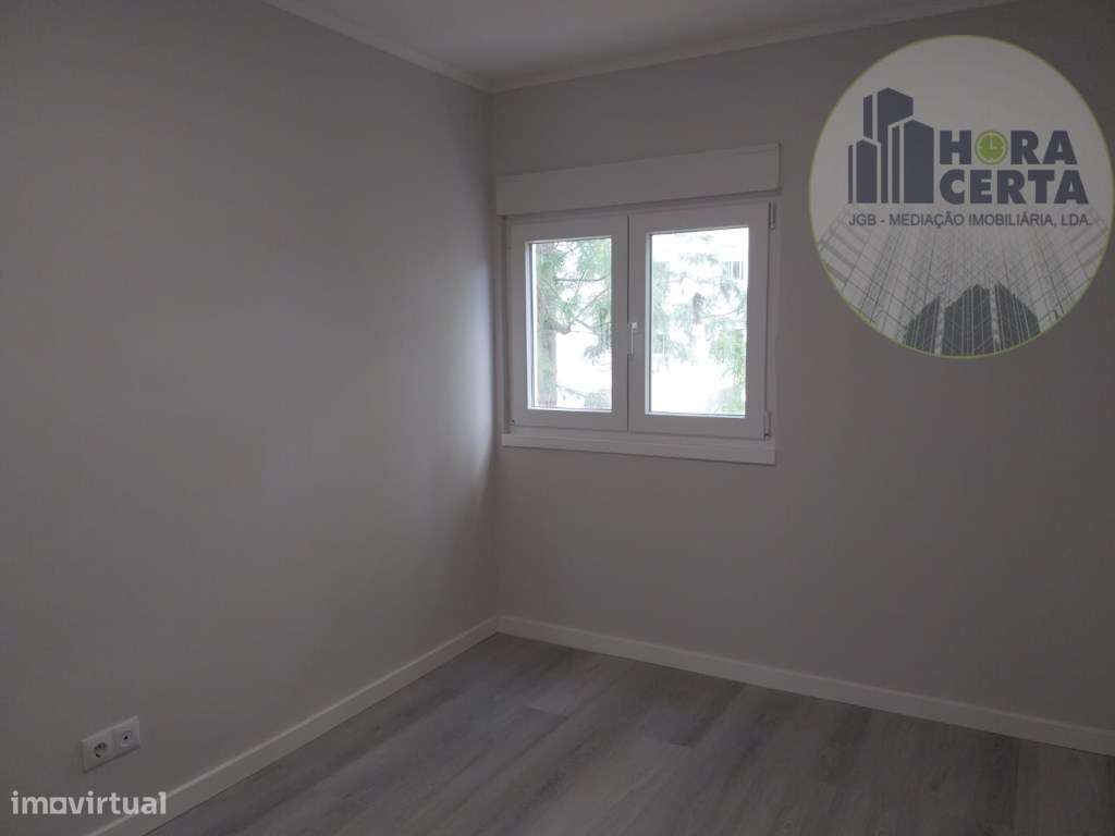 Apartamento T3 Laranjeiro!-10