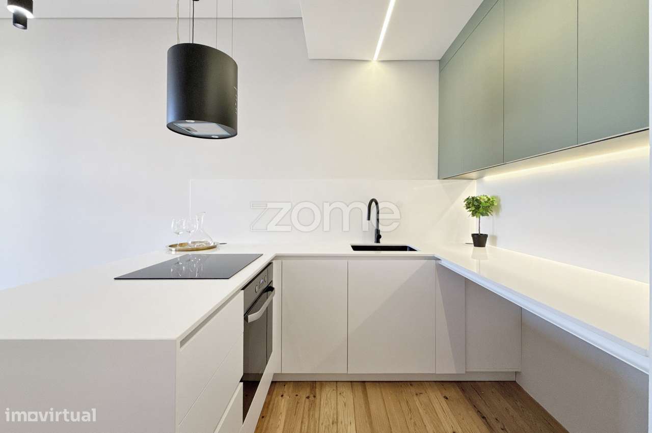 Apartamento T3 remodelado na Avenida Almirante Reis - Lisboa-7