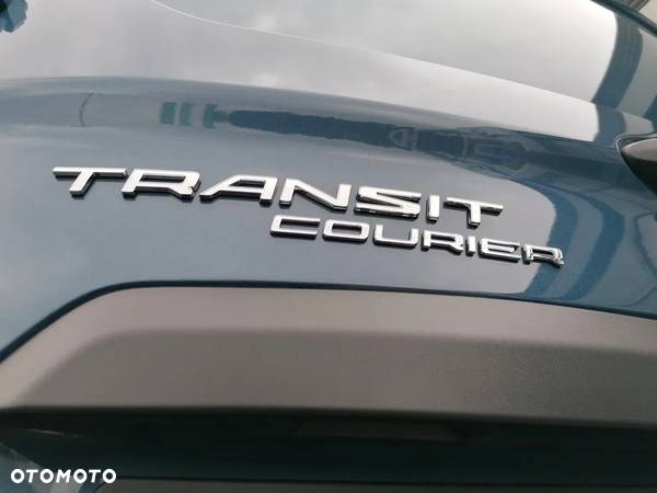 Ford TRANSIT COURIER - 24