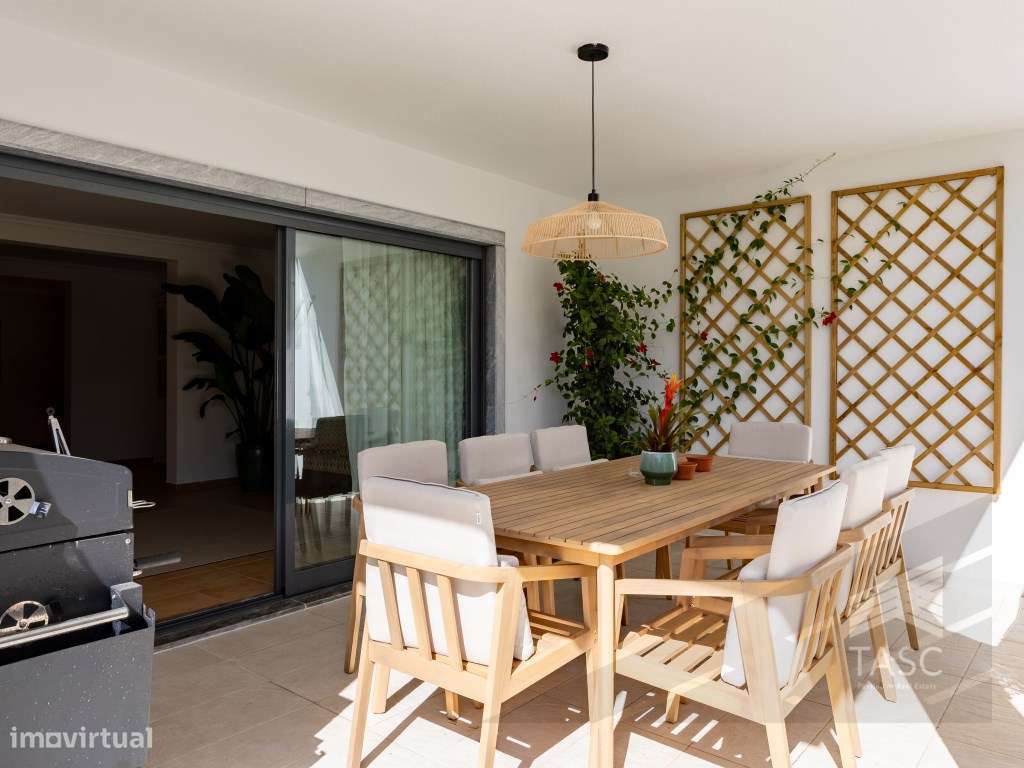 Moradia Geminada em Bicesse-45