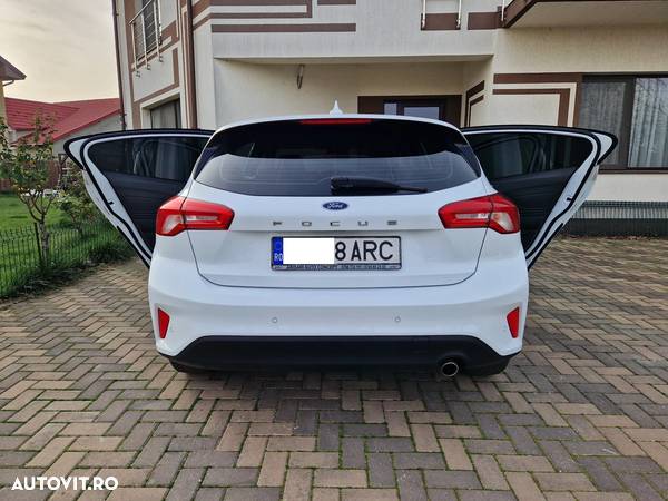 Ford Focus 1.5 TDCi Trend - 25