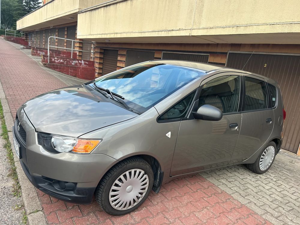 Mitsubishi Colt VII (2008-2011) 1.3 Inform 2009