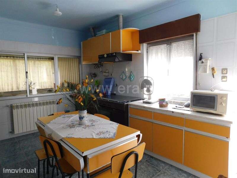 Moradia Isolada T5 / Covilhã, São Jorge da Beira - Grande imagem: 3/20