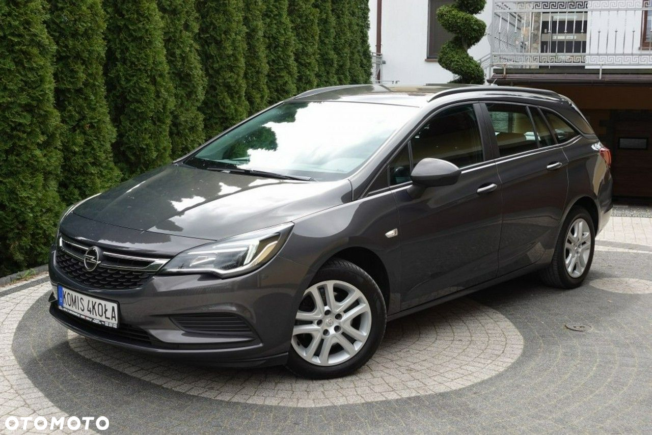 Opel Astra - 2