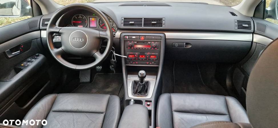 Audi A4 Avant 1.9 TDI - 13