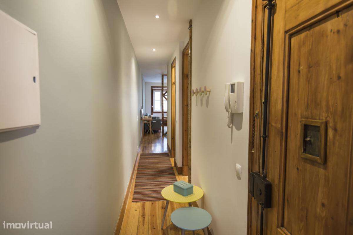Apartamento com 1 quartos - localizado em São Bento Lisbon - Grande imagem: 4/10