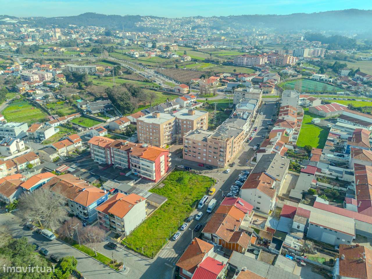 Terreno (420m²) para Construção de edifício de habitação em  Rio Tinto - Grande imagem: 5/7