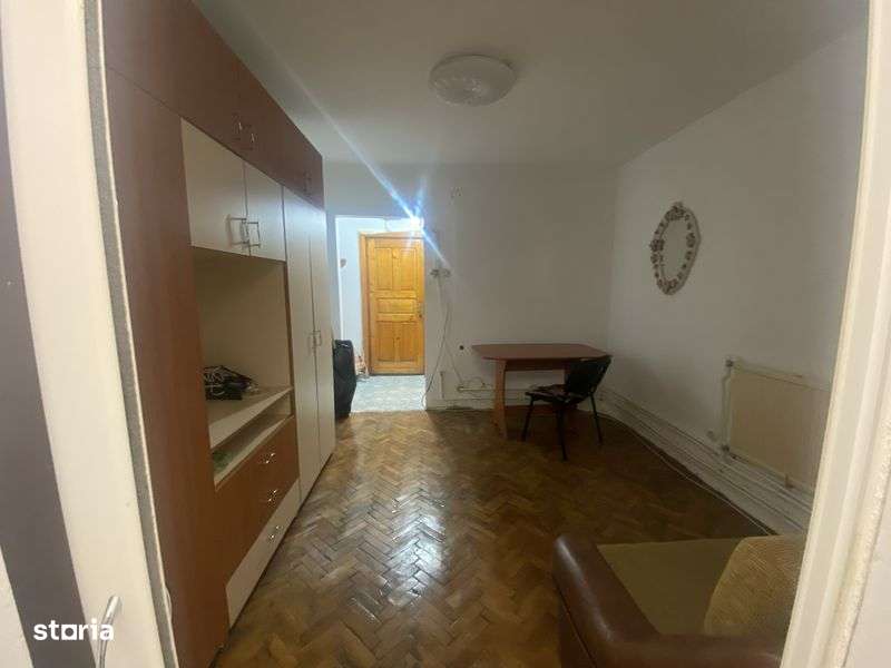 Garsoniera , etaj 1, mobilata, utilata, Cetate-Lidl! - Imagine principală: 5/8