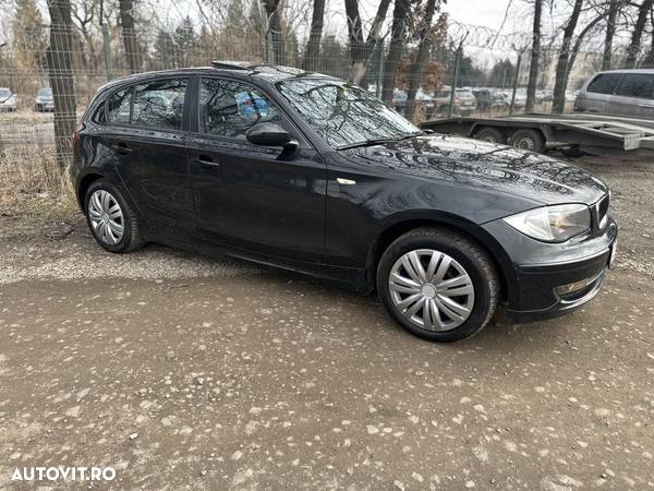 BMW Seria 1 116i - 2