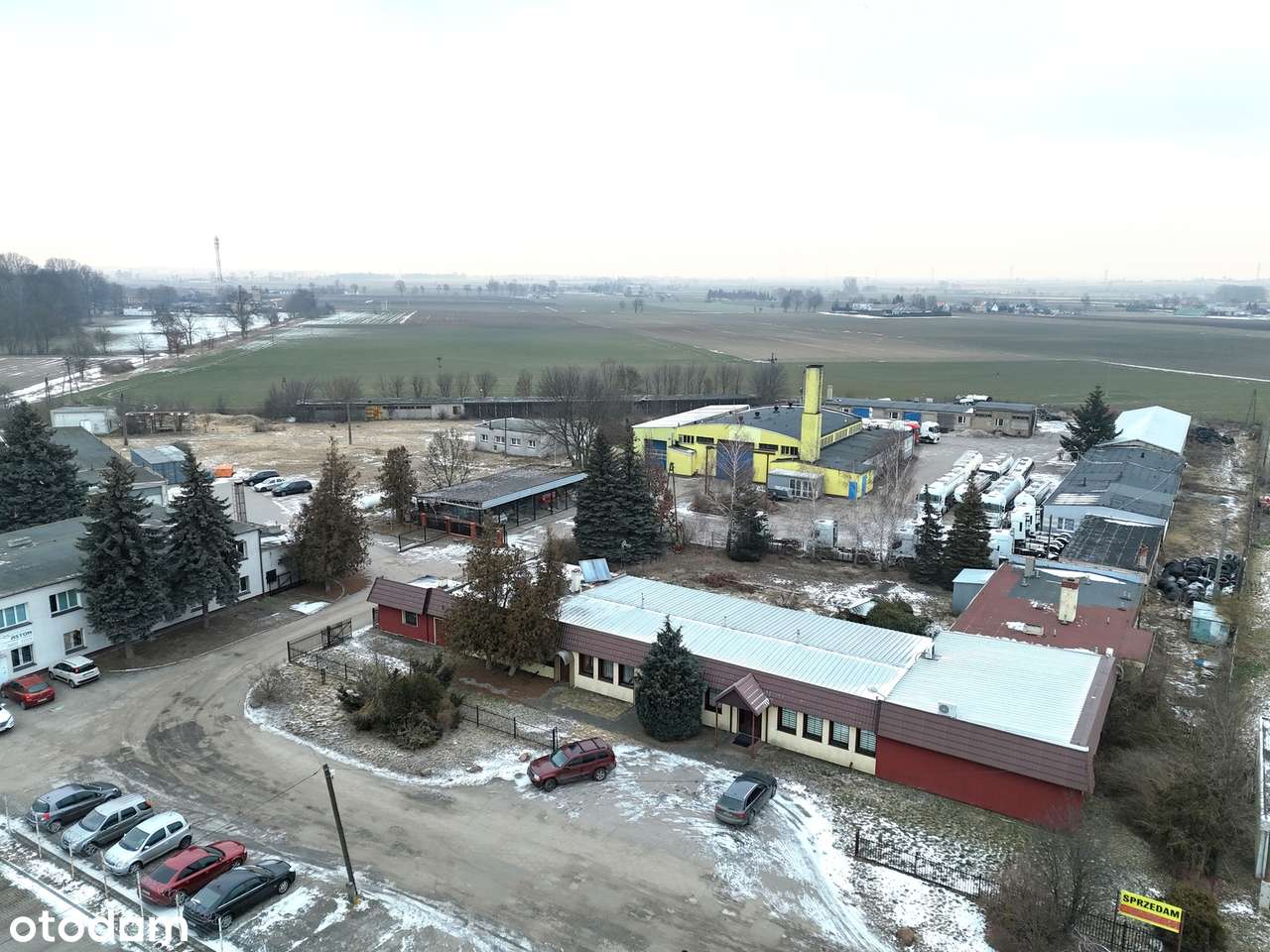 Obiekt mieszkalno-usługowy o pow.740m2 w Strzelnie-1