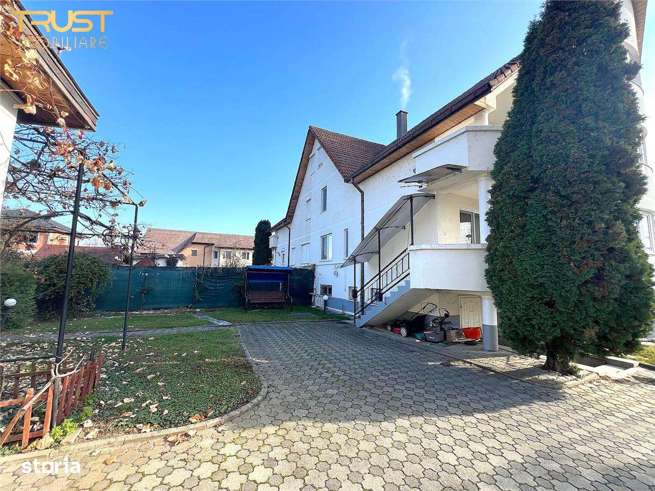 Vila duplex, curte, garaj, teren 2350 mp - Imagine principală: 3/20