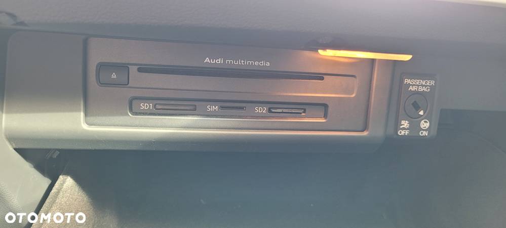 Audi A4 Avant 2.0 TDI - 31