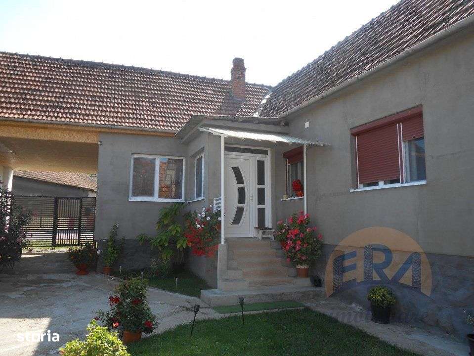 Casa Bihor Comuna Magesti Sat Josani la doar 50 de kilometri de Oradea - Imagine principală: 1/18