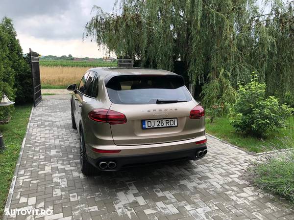 Porsche Cayenne 3.6 L S - 3