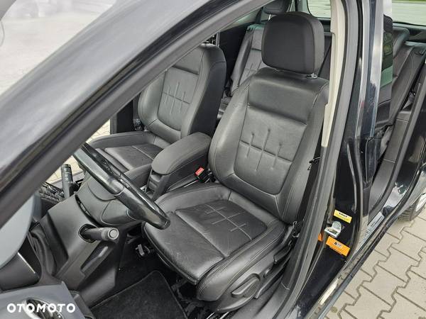 Opel Meriva - 17