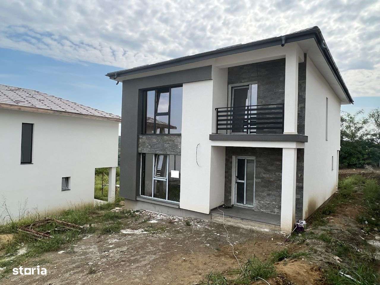 CANALIZARE!Incalzire in pardoseala!Camera tehnica!Dressing!Casa Rediu - Imagine principală: 2/13