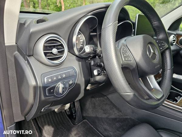 Mercedes-Benz GLC 350 e 4Matic 7G-TRONIC Exclusive - 4