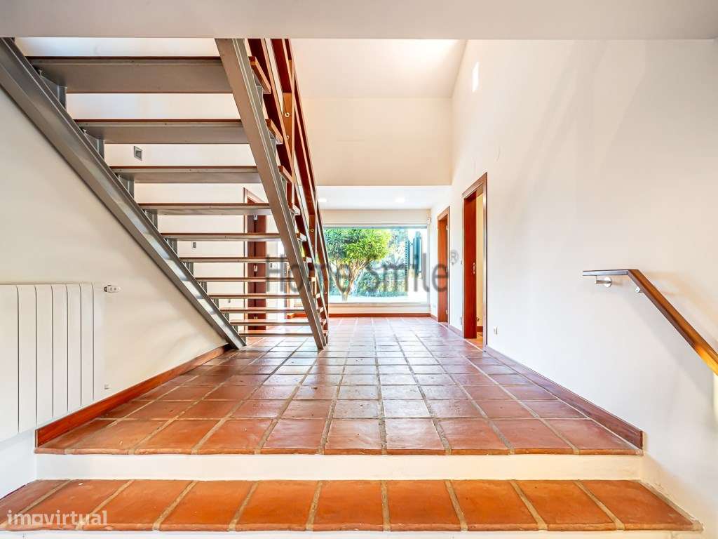 MORADIA LUXO STO ESTEVÃO. PISCINA. GARAGEM. COURT TÉNIS-23