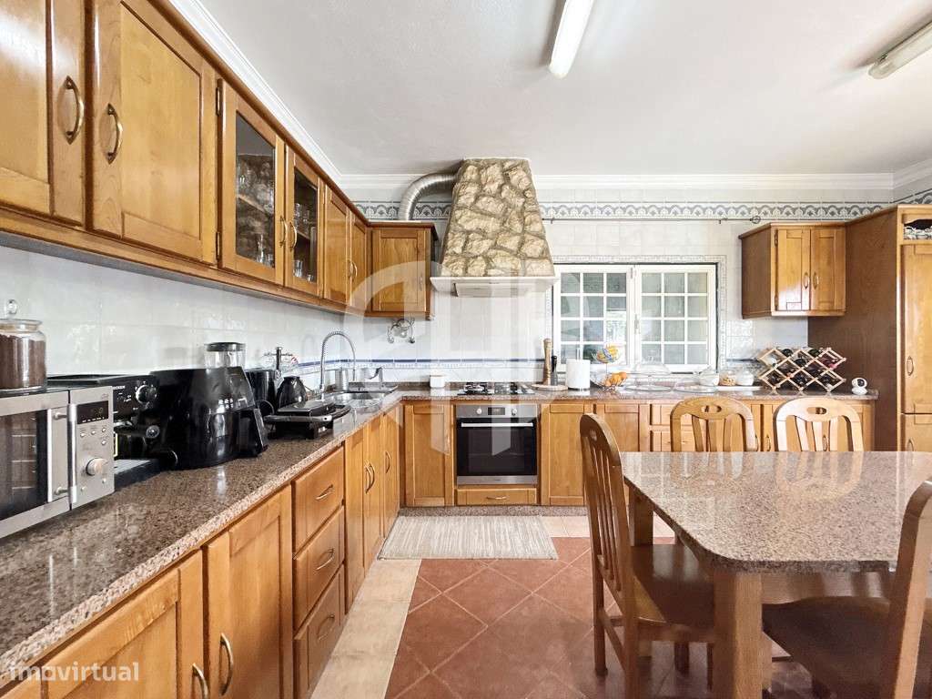 Moradia Exclusiva T5+3 com Piscina e Garagem | Bairro Sousa Cintra ...-43