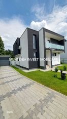 Casa Parter +Etaj+Garaj, Teren 334mp Calea Câmpulung (Zona Slava)