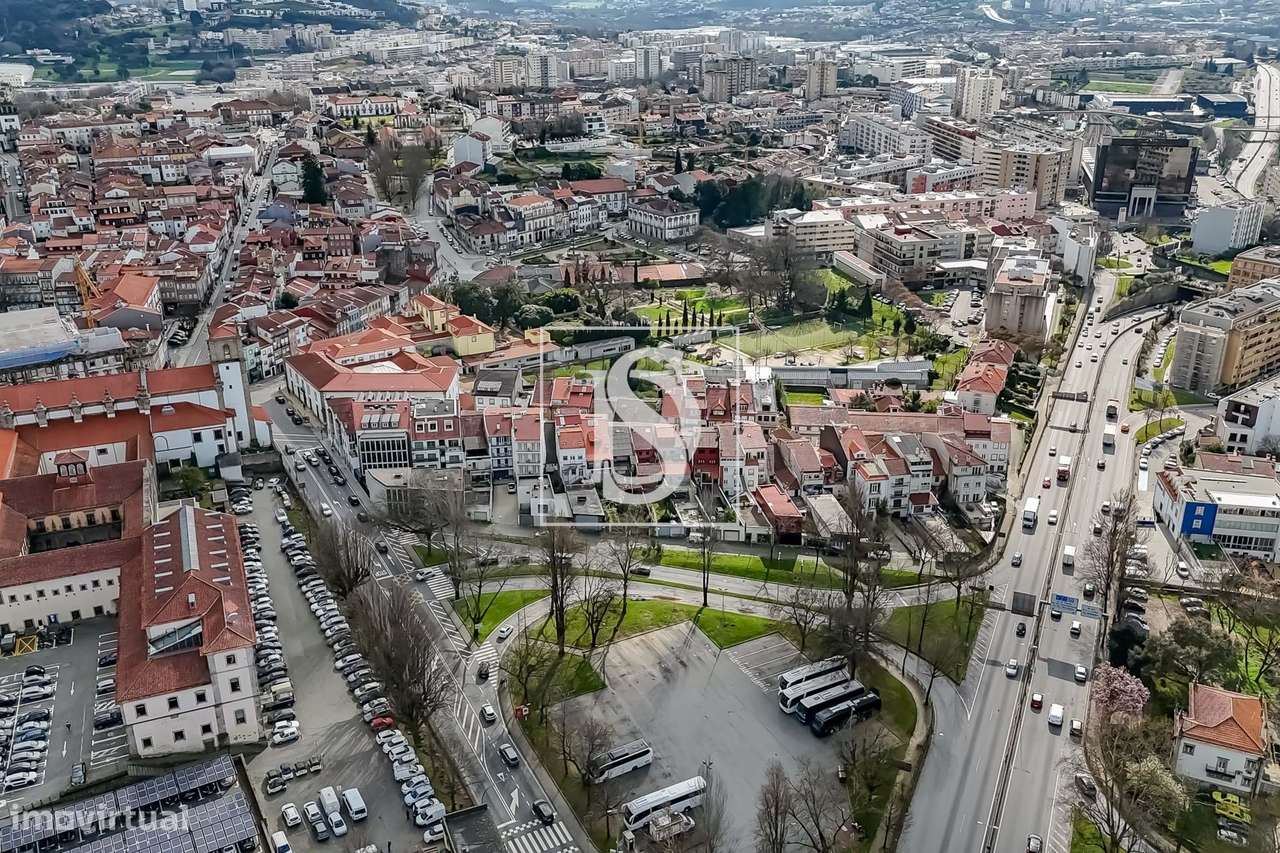 T2 c/ NOVO no Coração de BRAGA – Conforto e Conveniência - Grande imagem: 2/33