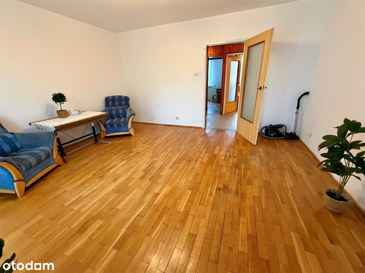 Radogoszcz-Wschód, lokal do remontu, 2 pokoje, Ip-13