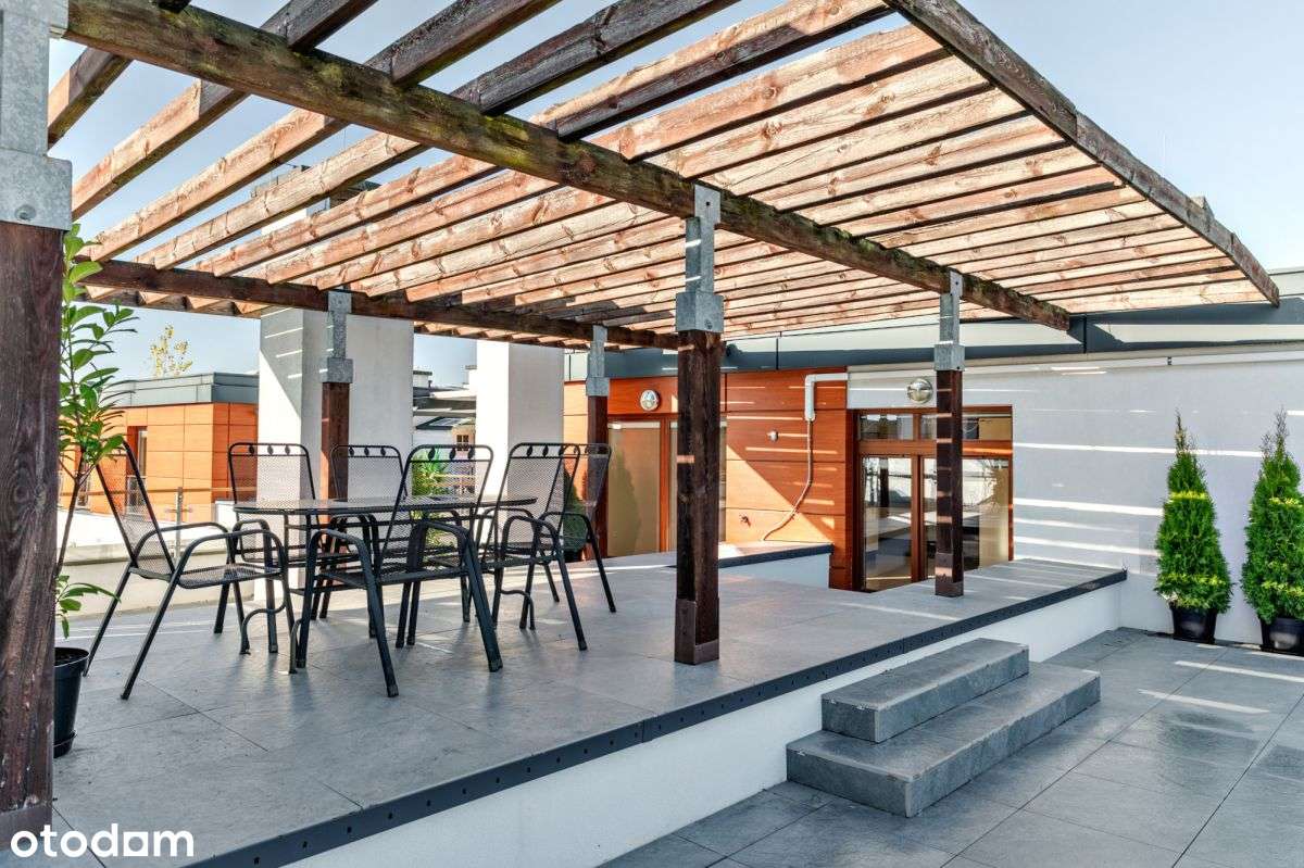 Ostatnie piętro,rodzinny penthouse z dużym tarasem-4