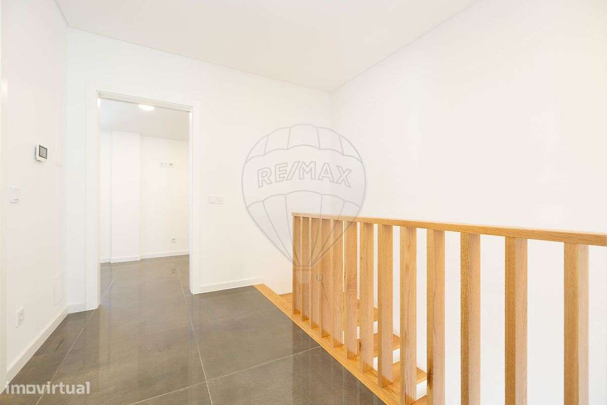 Moradia T2 para venda-22