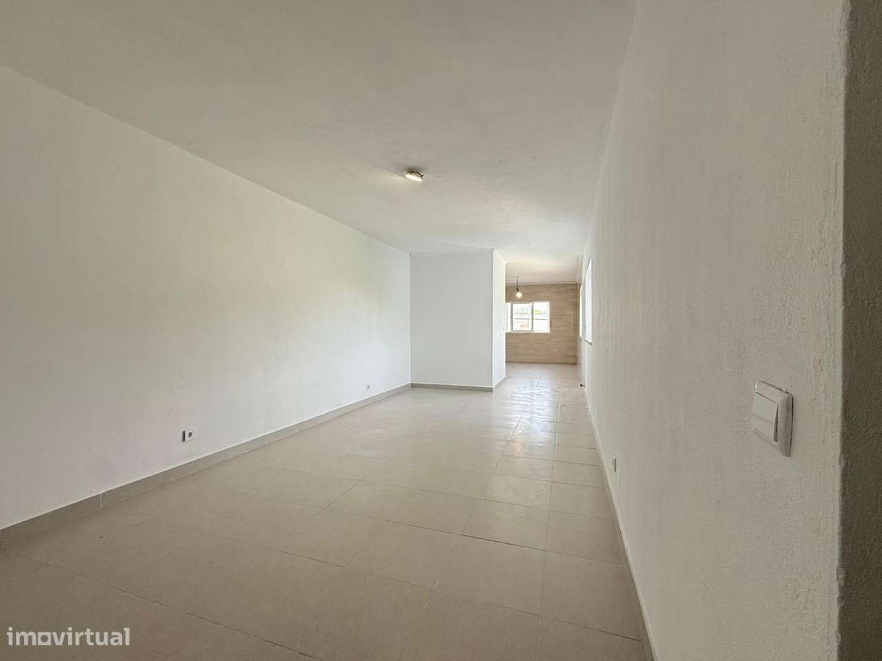 Moradia T3 em lote de 420m2 em Fernão Ferro-11