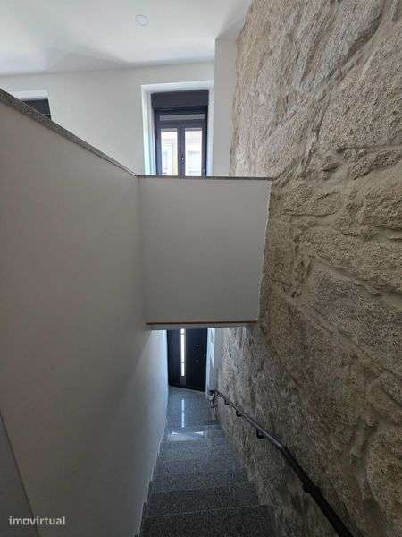 T4 com terraço – Areosa, Rio Tinto - Grande imagem: 4/12