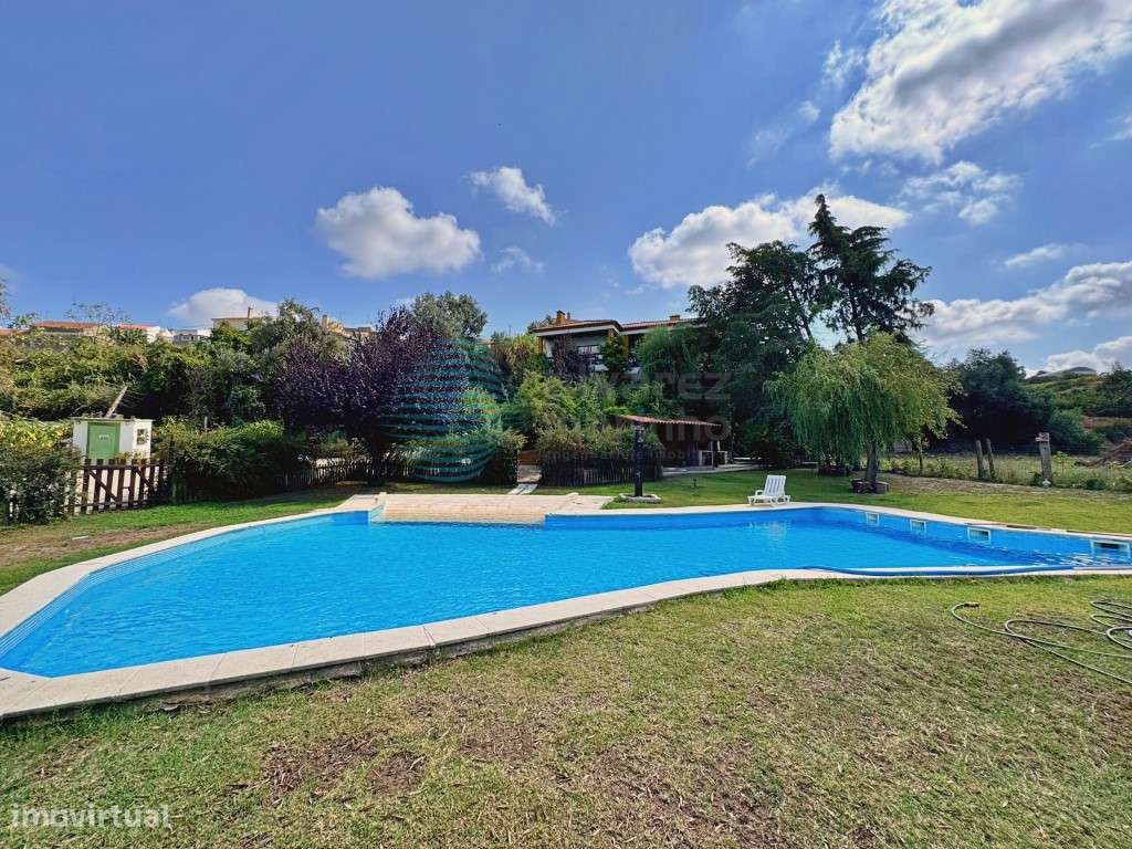 Moradia T4 com piscina, em Melroeira, Torres Vedras-55