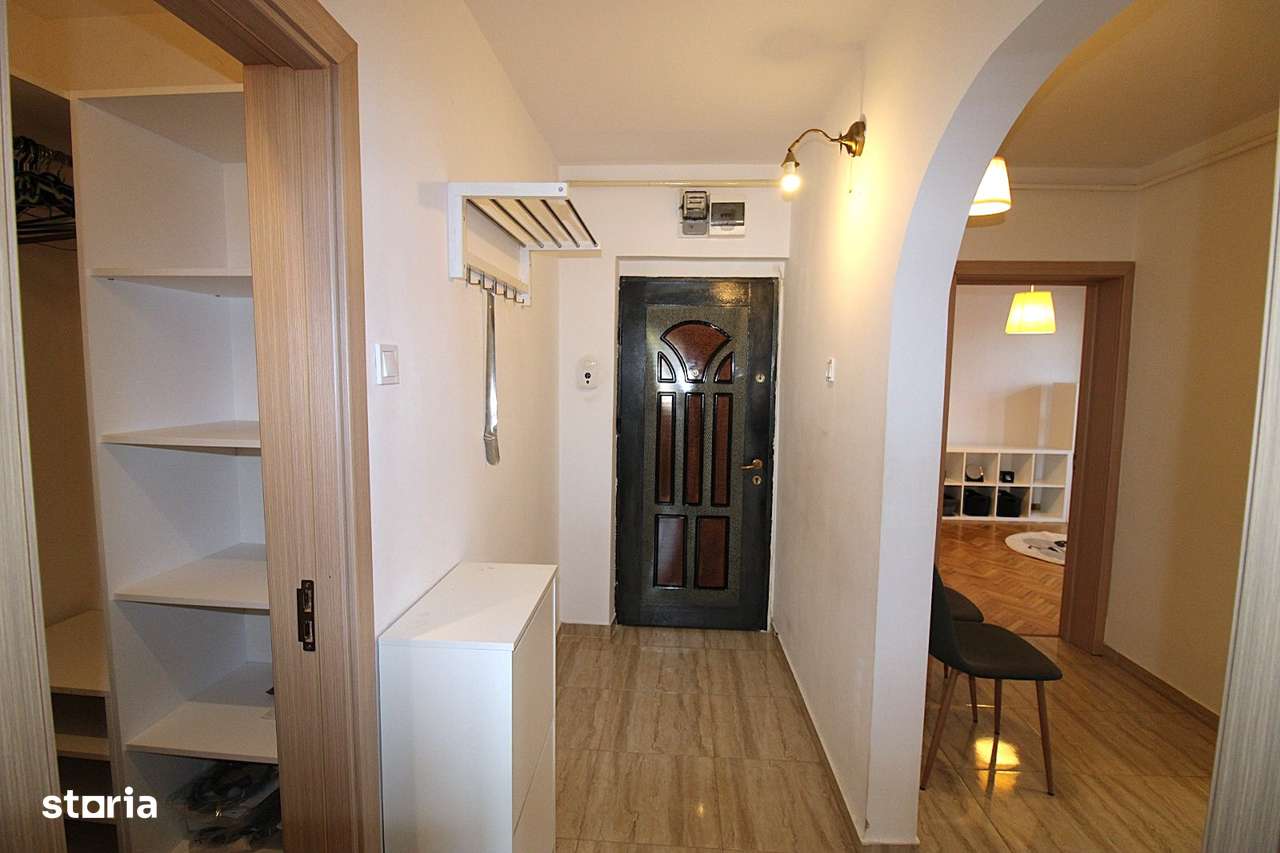 Apartament cu 3 camere in Centru langa Banca Nationala-9