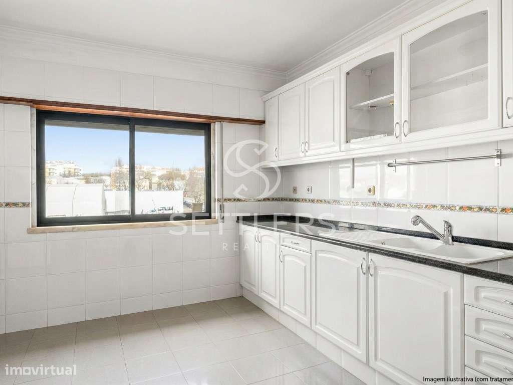 Apartamento T2+1 - Parede-8