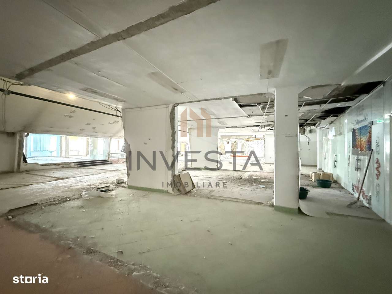 Spatiu generos 1050 mp open space, etaj 2,nefinisat, zona 21 Decembrie - Imagine principală: 2/8