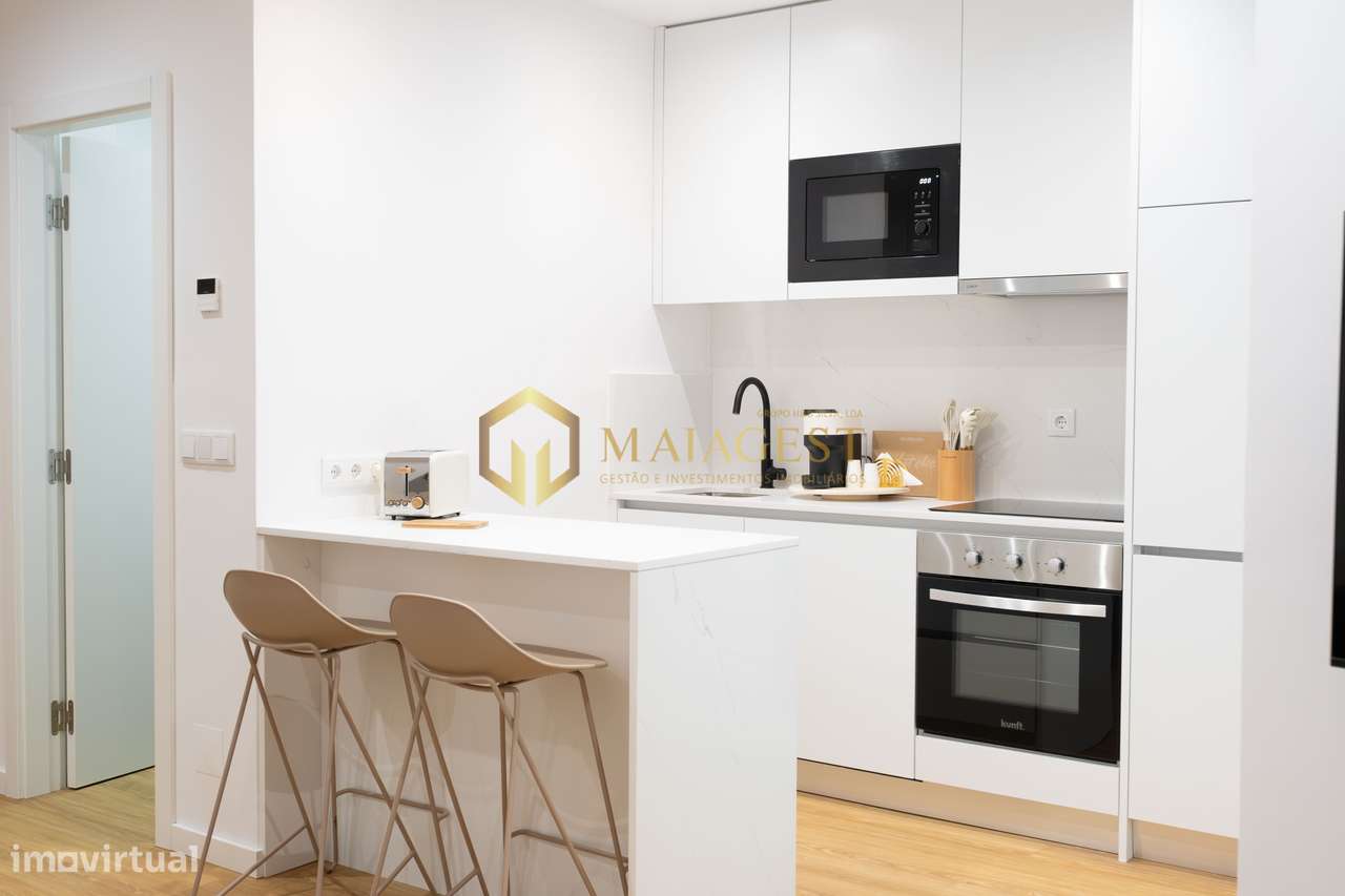 Viva com Conforto: T1+1 Moderno no 6º Andar com Elevador - Grande imagem: 4/15