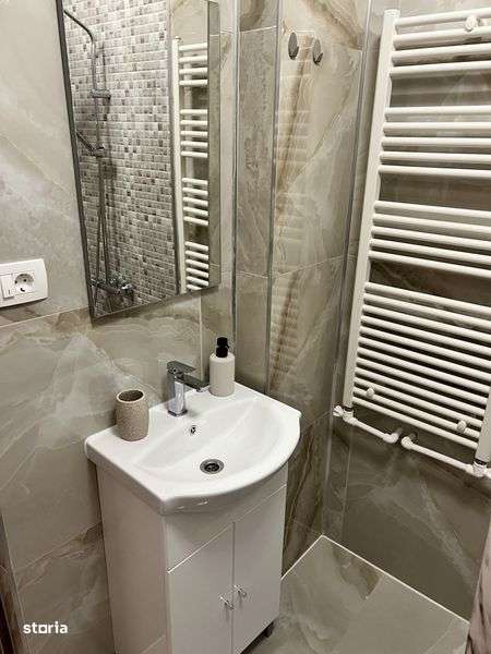 Camera in Regim Hotelier cu TERASA!! - Imagine principală: 5/8