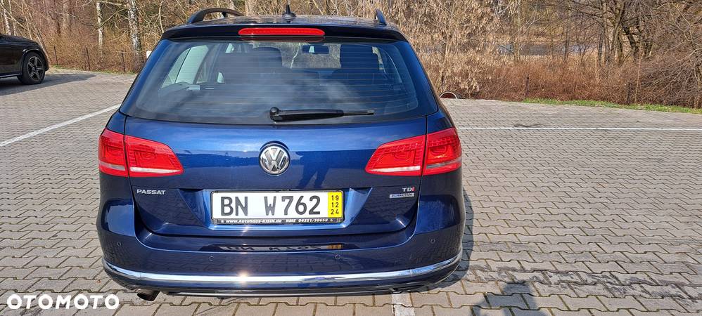 Volkswagen Passat 1.6 TDI Comfortline - 21